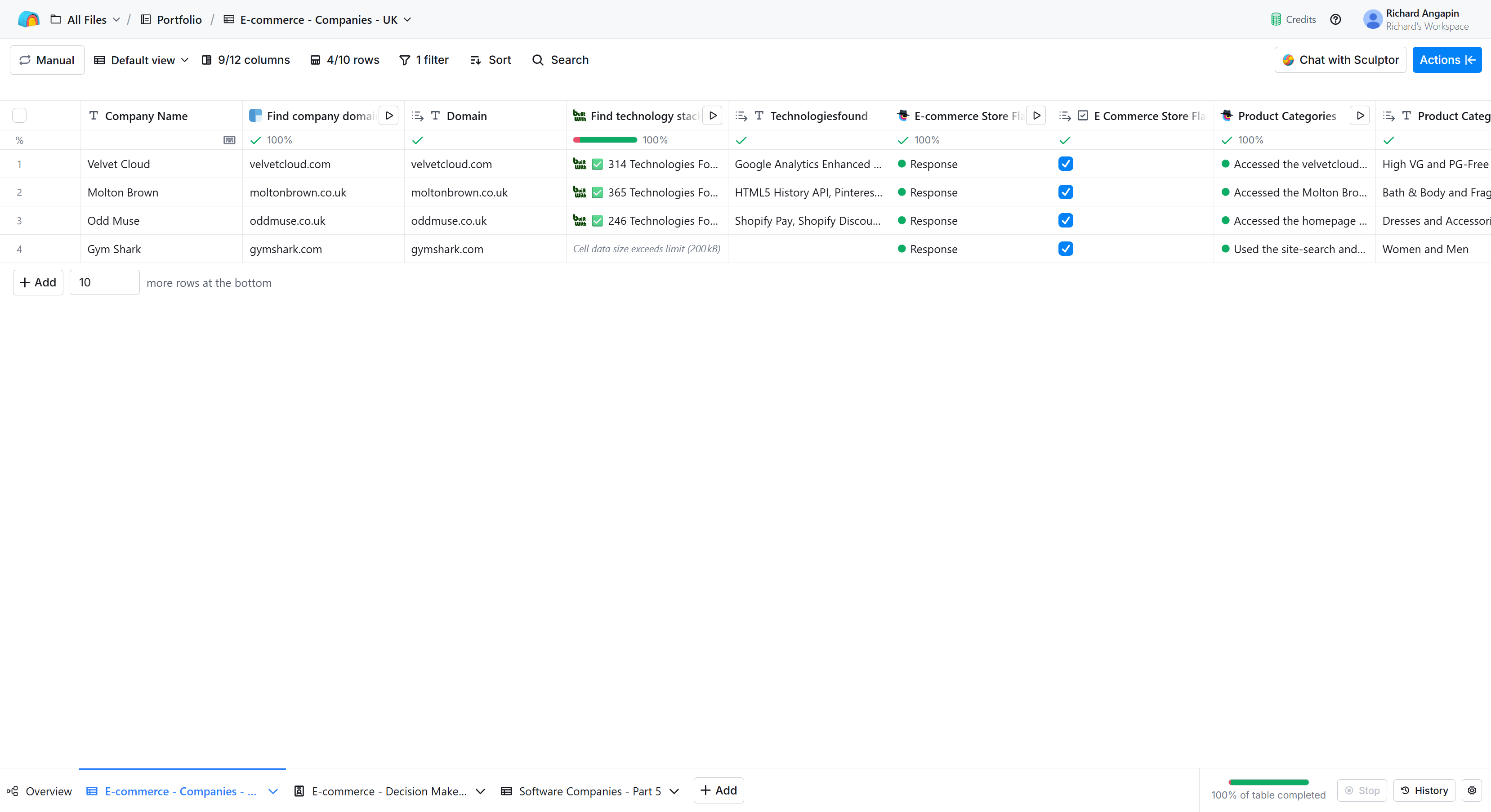 E-commerce companies table in Clay showing qualification results